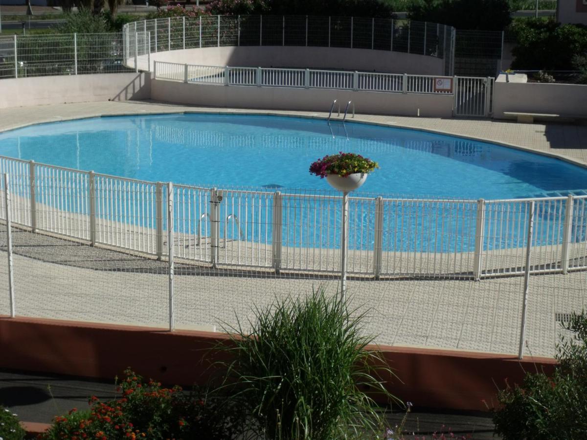 Appartement T2, 7 Jours Minimum, Climatise, 3 Etoiles, 40M2 ,Parking Prive, Mer 300M, Wifi, Piscines, Tres Propre, Ascenseurs, En Etage Le Grau-du-Roi Bagian luar foto